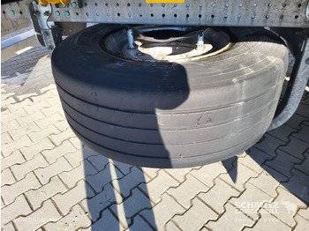 Semirremolque isotérmico SCHMITZ Reefer Standard Double deck: foto 5 Semirremolque isotérmico SCHMITZ Reefer Standard Double deck: foto 5