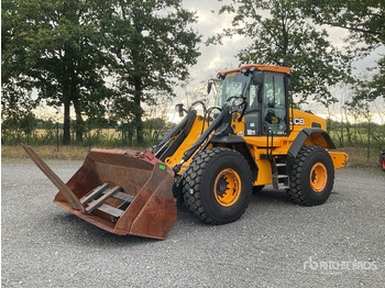 Cargadora de ruedas JCB 437