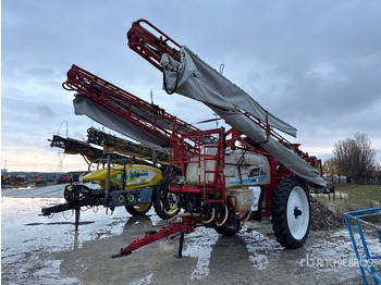 Pulverizador arrastrado