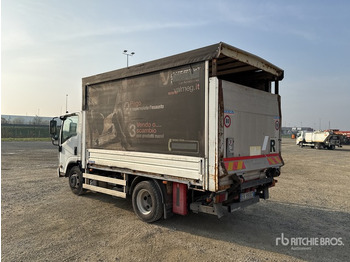 Camión lona 2014 Isuzu NPR 75 4x2 Curtain Side Truck: foto 3