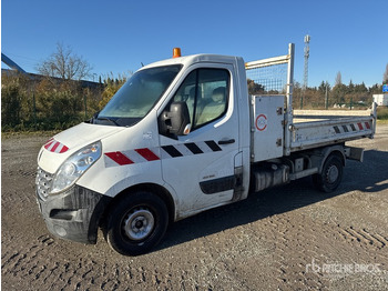 Camión volquete RENAULT