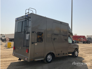 Camión para caballos 2008 Ford F-350 4x2 Horse Transporting Truck :Misc. Truck: foto 4