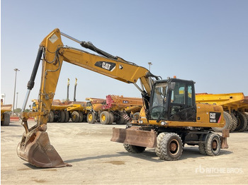Excavadora de ruedas CATERPILLAR M318D
