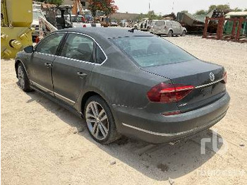 Coche VOLKSWAGEN PASSAT (Inoperable): foto 2