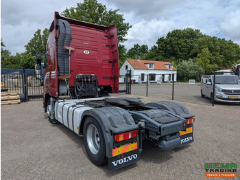 Leasing de Volvo FH460 4x2 Globetrotter XL Euro5 - Handgeschakeld - Dubbele tanks - 8 units in stock! Volvo FH460 4x2 Globetrotter XL Euro5 - Handgeschakeld - Dubbele tanks - 8 units in stock!: foto 4