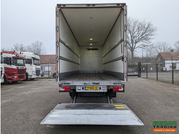 Camión caja cerrada DAF CF 370 FA 4x2 Spacecab Euro6 - GeslotenBak 8.2M + Laadklep 2000kg - HardHouten vloer - 10/2025APK: foto 3