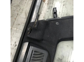 Cabina e interior para Equipo de manutención Door right for Linde series 386: foto 5