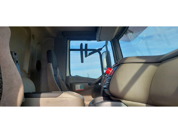 Camión cisterna DAF CF 360: foto 3