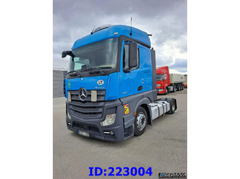 Cabeza tractora MERCEDES-BENZ Actros 1842