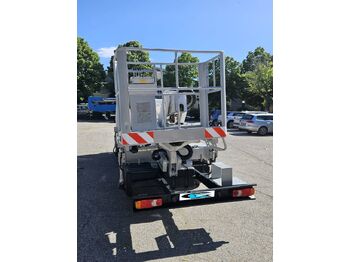 Camión con plataforma elevadora MULTITEL HX 200: foto 3