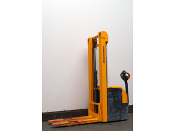 Apilador JUNGHEINRICH EJC