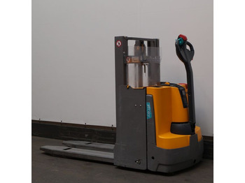 Apilador JUNGHEINRICH EJD