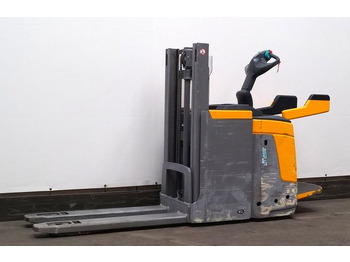 Apilador JUNGHEINRICH ERD