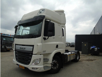 Cabeza tractora DAF CF 400: foto 2