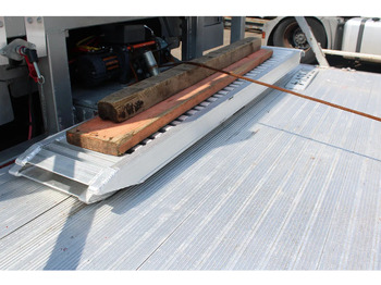 Camión portavehículos Mercedes-Benz Atego 823 + MANUAL + WINCH + PERFECT TRUCK: foto 5