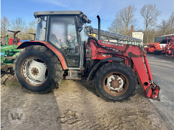Tractor MASSEY FERGUSON
