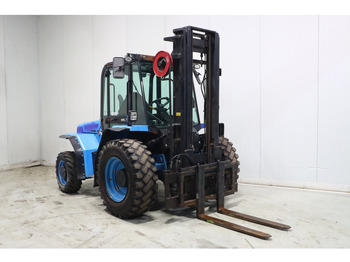 Carretilla elevadora diésel JCB