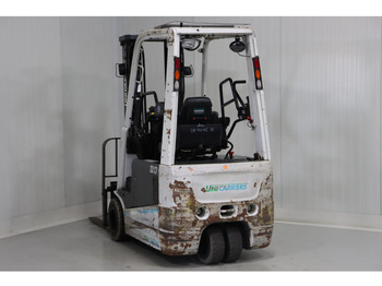 Carretilla elevadora eléctrica UniCarriers AG1N1L20Q: foto 4