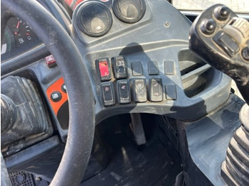 Cargadora de ruedas KUBOTA R082: foto 5