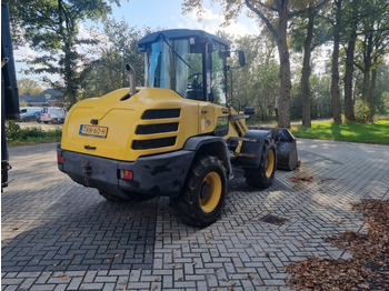 Cargadora de ruedas YANMAR V120: foto 2