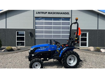 Tractor municipal SOLIS