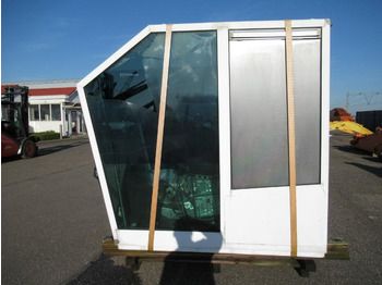 Cabina LIEBHERR