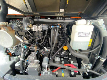 Excavadora de cadenas Doosan DX 85 R: foto 4