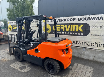 Carretilla elevadora diésel Doosan D 40 SC-7: foto 2 Carretilla elevadora diésel Doosan D 40 SC-7: foto 2