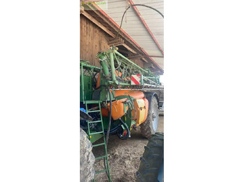 Pulverizador arrastrado AMAZONE