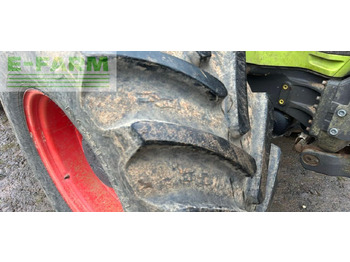 Tractor CLAAS ARION 650: foto 4