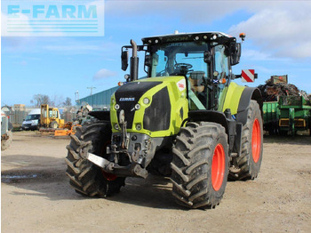 Tractor CLAAS Axion 810