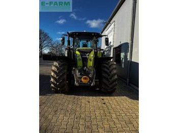Tractor CLAAS Arion 660