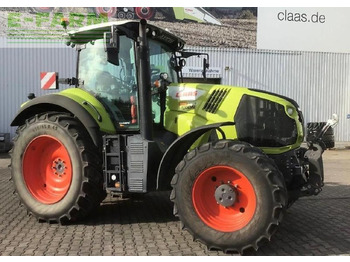Tractor CLAAS Axion 810