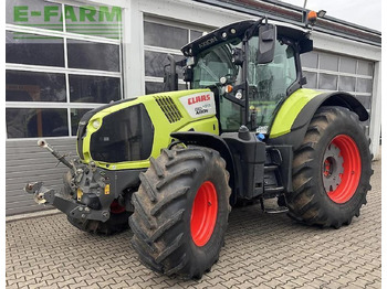 Tractor CLAAS Axion 810