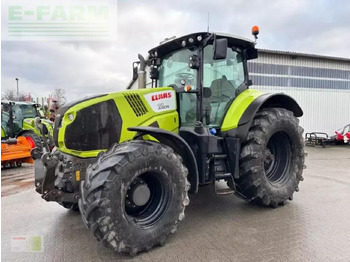 Tractor CLAAS Axion 810