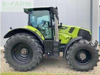 Tractor CLAAS Axion 830
