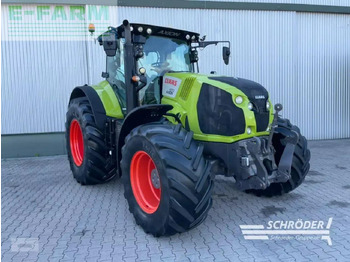 Tractor CLAAS Axion 870