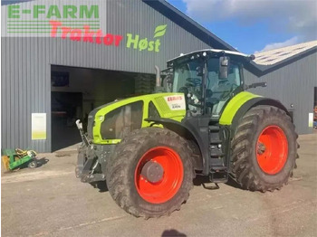 Tractor CLAAS Axion 930