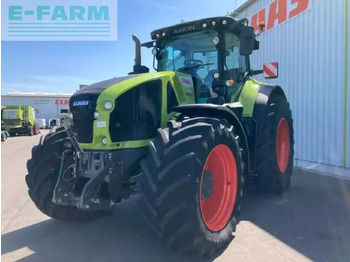 Tractor CLAAS Axion 950