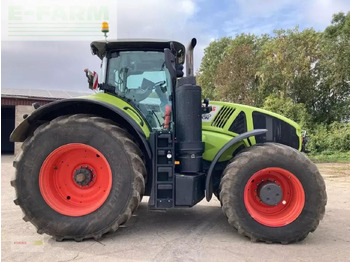 Tractor CLAAS Axion 960