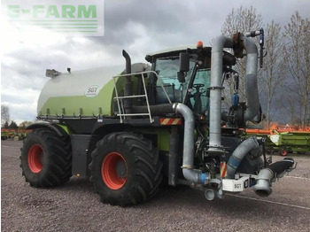 Pulverizador autopropulsado CLAAS xerion 3800 saddle trac: foto 3