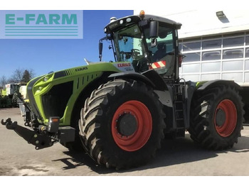 Tractor CLAAS Xerion