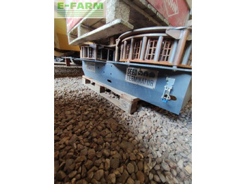 Cosechadora de granos Case-IH seed terminator bouchard diffusion: foto 3