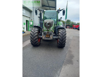 Tractor FENDT 724 Vario