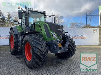 Tractor FENDT 828 Vario