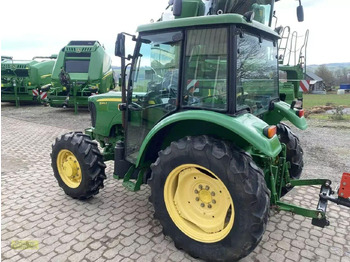 Tractor John Deere 5055e: foto 5