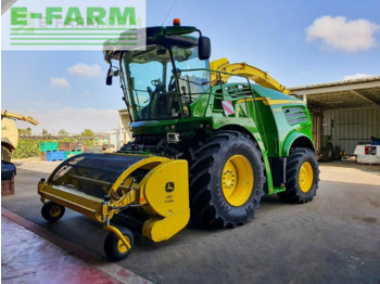 Cosechadora de forraje JOHN DEERE 8600