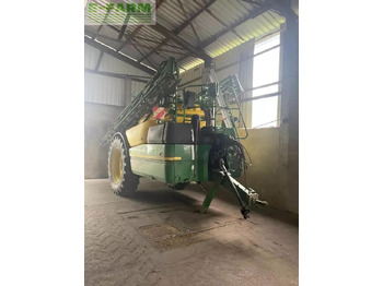Pulverizador arrastrado JOHN DEERE