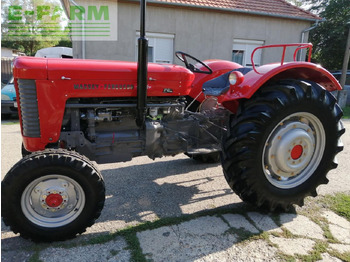 Tractor MASSEY FERGUSON