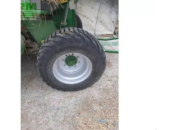 Empacadora de pacas cuadradas McHALE